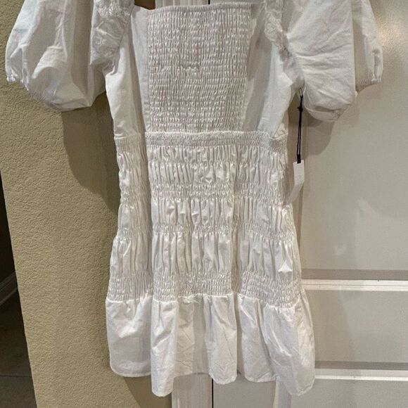 Astr the‎ Label Patina White Smocked Mini Dress size large NWT - Picture 9 of 14